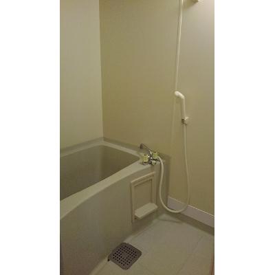 サンホームしげしろ 101【管理NO：1-007644801-01010】 ★家具家電は申し込み後に搬入します★ ★2026年11月中旬入居可能★の物件写真4