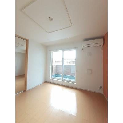 オルテンシアⅠ 203【管理NO：1-018922601-02030】 ★家具家電は申し込み後に搬入します★ ★2026年09月下旬入居可能★の物件写真2