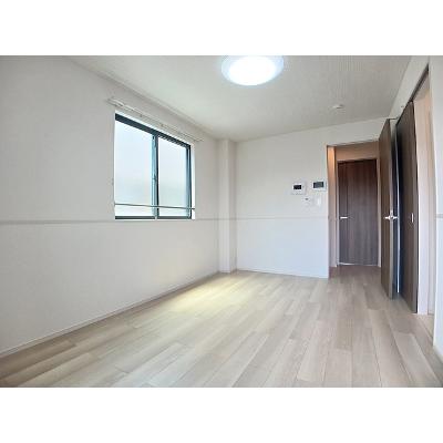 サンパティークⅣ 203【管理NO：1-028386301-02030】 ★家具家電は申し込み後に搬入します★の物件写真2
