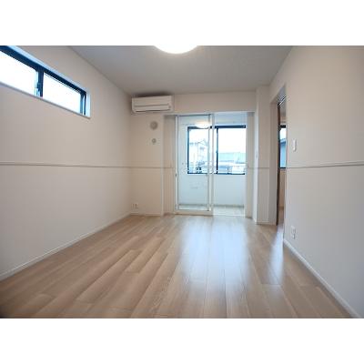 サンパティークⅣ 101【管理NO：1-028386301-01010】 ★家具家電は申し込み後に搬入します★の物件写真2