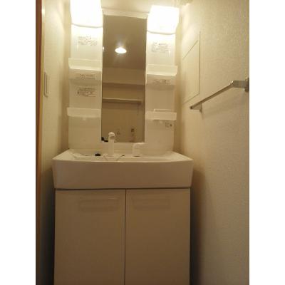 リバーサイド東合川 201【管理NO：1-016466001-02010】 ★家具家電は申し込み後に搬入します★ ★2026年10月中旬入居可能★の物件写真6