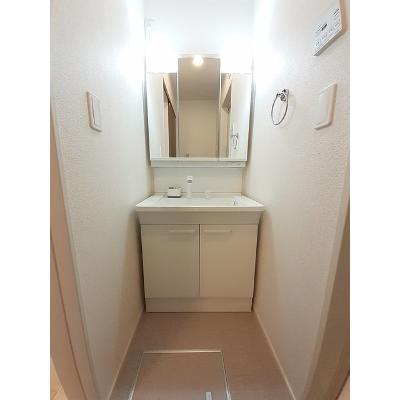 アイリス 204【管理NO：1-026662801-02040】 ★家具家電は申し込み後に搬入します★ ★2026年10月中旬入居可能★の物件写真6