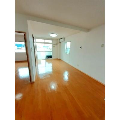 アクティブ三佐Ｂ 203【管理NO：1-004954801-02030】 ★家具家電は申し込み後に搬入します★ ★2026年10月中旬入居可能★の物件写真2
