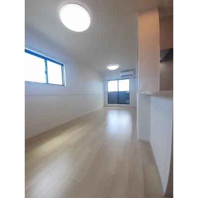 ウィステリア 203【管理NO：1-027576801-02030】 ★家具家電は申し込み後に搬入します★ ★2026年10月中旬入居可能★の物件写真2