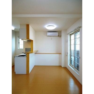 メゾン・オーブ　Ⅱ 204【管理NO：1-017875501-02040】 ★家具家電は申し込み後に搬入します★ ★2026年10月中旬入居可能★の物件写真2
