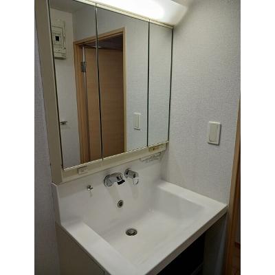 ベルテックス 103【管理NO：1-016684801-01030】 ★家具家電は申し込み後に搬入します★ ★2026年10月中旬入居可能★の物件写真6