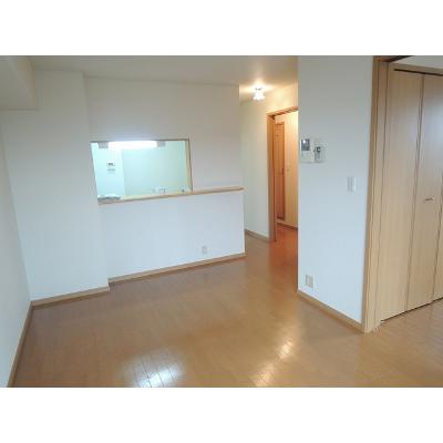 プラシ－ド　メゾン 201【管理NO：1-014113801-02010】 ★家具家電は申し込み後に搬入します★ ★2026年10月中旬入居可能★の物件写真2