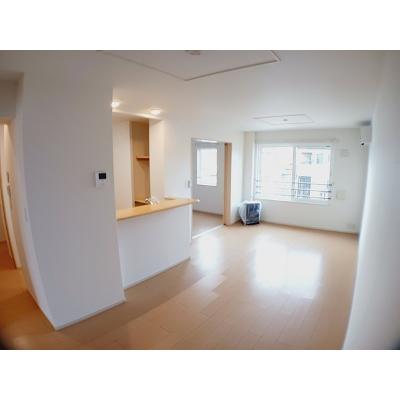 スパライ銀世 201【管理NO：1-020473001-02010】 ★家具家電は申し込み後に搬入します★ ★2026年10月中旬入居可能★の物件写真2