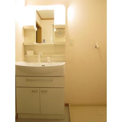 apartment 秋田県由利本荘市給人町３９番地４ 

↓地図はこちらから