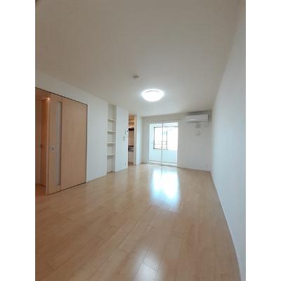 ファインプレイス 203【管理NO：1-024070801-02030】 ★家具家電は申し込み後に搬入します★ ★2026年12月上旬入居可能★の物件写真2