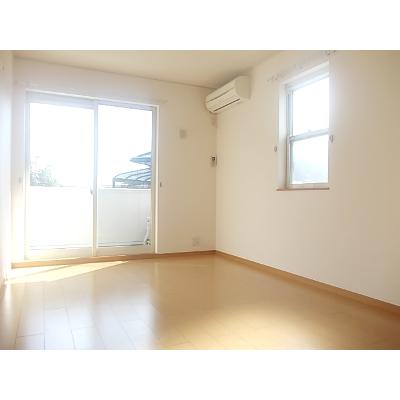 ハッピーローズ　Ⅰ 104【管理NO：1-014908201-01040】 ★家具家電は申し込み後に搬入します★ ★2026年10月中旬入居可能★の物件写真2