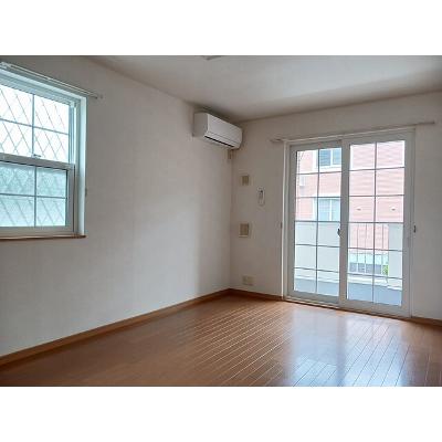 プリムローズ・Ｔ　Ｂ 102【管理NO：1-014118802-01020】 ★家具家電は申し込み後に搬入します★ ★2026年10月中旬入居可能★の物件写真2
