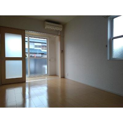 Ｅｉｍｅｉ　Ｓｅｃｏｎｄ 105【管理NO：1-018111201-01050】 ★家具家電は申し込み後に搬入します★ ★2026年10月中旬入居可能★の物件写真2