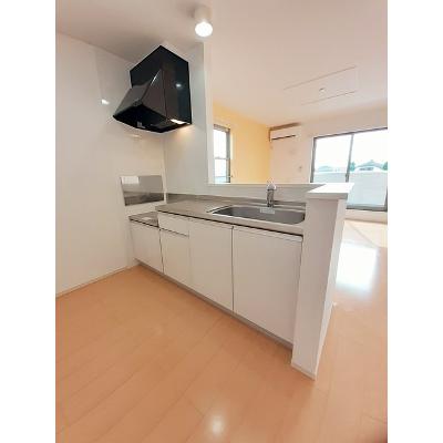 ピアチェーレ野中Ａ 203【管理NO：1-019664301-02030】 ★家具家電は申し込み後に搬入します★ ★2026年10月上旬入居可能★の物件写真3
