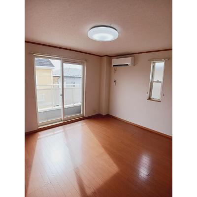 ヴァン・コリーヌＢ 203【管理NO：1-012901302-02030】 ★家具家電は申し込み後に搬入します★ ★2026年10月上旬入居可能★の物件写真2