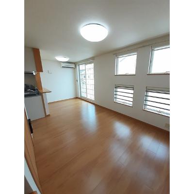 プリムヴェール 205【管理NO：1-014203601-02050】 ★家具家電は申し込み後に搬入します★ ★2026年10月中旬入居可能★の物件写真2