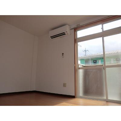 トトロガーデン　Ⅱ 102【管理NO：1-005686401-01020】 ★家具家電は申し込み後に搬入します★ ★2026年10月中旬入居可能★の物件写真2