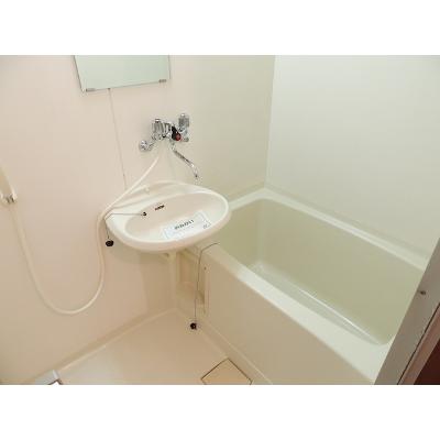 片岡ハイツＢ 202【管理NO：1-001962201-02020】 ★家具家電は申し込み後に搬入します★ ★2026年10月中旬入居可能★の物件写真4
