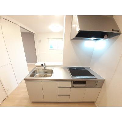 カーサ・イリーデⅡ 204【管理NO：1-027420701-02040】 ★家具家電は申し込み後に搬入します★ ★2026年10月上旬入居可能★の物件写真3