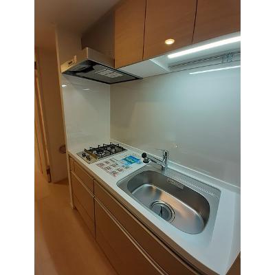 オークリーフビレッジ 201【管理NO：1-026047101-02010】 ★家具家電は申し込み後に搬入します★ ★2026年09月下旬入居可能★の物件写真3