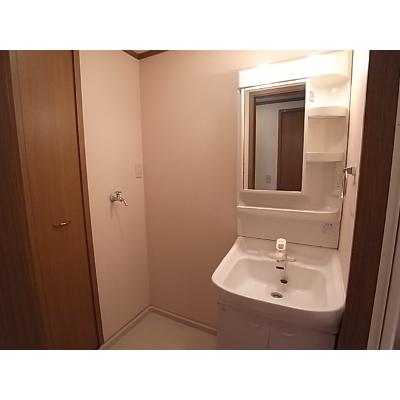 グランデ・パラーシオ 201【管理NO：1-011153201-02010】 ★家具家電は申し込み後に搬入します★ ★2026年10月中旬入居可能★の物件写真6