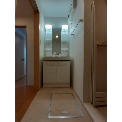 ワイズ　アドニス　Ⅱ 201【管理NO：1-018947601-02010】 ★家具家電は申し込み後に搬入します★ ★2026年11月中旬入居可能★の物件写真6