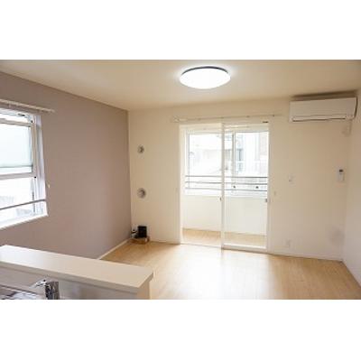 モンソレイユⅥ 201【管理NO：1-022313301-02010】 ★家具家電は申し込み後に搬入します★ ★2026年10月上旬入居可能★の物件写真2