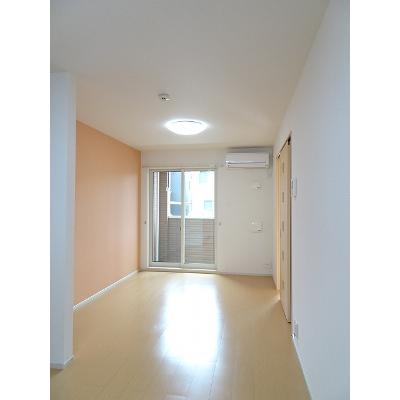 ラフレーズ 102【管理NO：1-020219701-01020】 ★家具家電は申し込み後に搬入します★ ★2026年10月上旬入居可能★の物件写真2