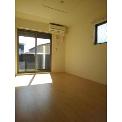 イーリス　Ｂ 101【管理NO：1-023637802-01010】 ★家具家電は申し込み後に搬入します★ ★2026年10月下旬入居可能★の物件写真2