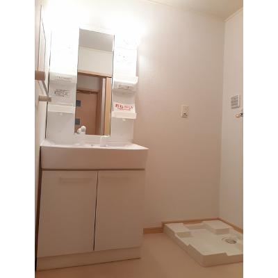 フレッシュストロベリー 201【管理NO：1-015976201-02010】 ★家具家電は申し込み後に搬入します★ ★2026年10月中旬入居可能★の物件写真6