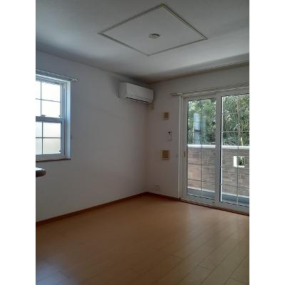 ノイソレイユ 101【管理NO：1-015321601-01010】 ★家具家電は申し込み後に搬入します★ ★2026年10月下旬入居可能★の物件写真2