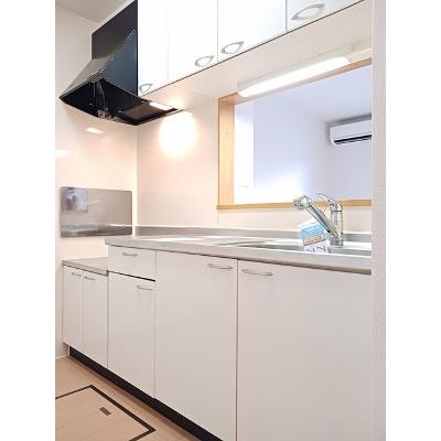 カトルセゾンＢ 103【管理NO：1-014493902-01030】 ★家具家電は申し込み後に搬入します★ ★2026年10月下旬入居可能★の物件写真3