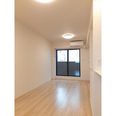ベル　フルール　Ⅱ 203【管理NO：1-026981802-02030】 ★家具家電は申し込み後に搬入します★ ★2026年10月中旬入居可能★の物件写真2