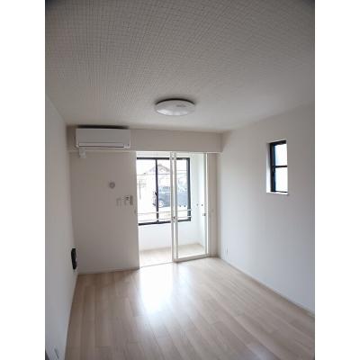 ベル　フルール　Ⅰ 101【管理NO：1-026981801-01010】 ★家具家電は申し込み後に搬入します★ ★2026年10月中旬入居可能★の物件写真2