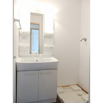 ブルー　コスモ 102【管理NO：1-016317801-01020】 ★家具家電は申し込み後に搬入します★ ★2026年09月中旬入居可能★の物件写真6