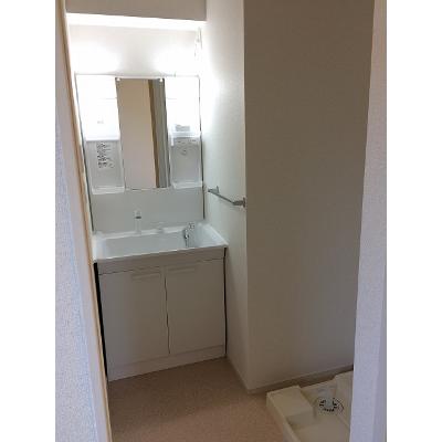 テラスノアイースト 101【管理NO：1-022355101-01010】 ★家具家電は申し込み後に搬入します★ ★2026年09月下旬入居可能★の物件写真6