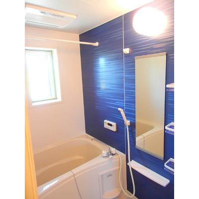 フラワー 201【管理NO：1-017102801-02010】 ★家具家電は申し込み後に搬入します★の物件写真4