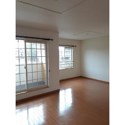 ルシヨン　Ｂ棟 202【管理NO：1-013540202-02020】 ★家具家電は申し込み後に搬入します★ ★2026年10月中旬入居可能★の物件写真2