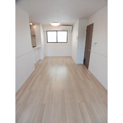 グランコスタ　Ⅰ 101【管理NO：1-027834701-01010】 ★家具家電は申し込み後に搬入します★ ★2026年10月中旬入居可能★の物件写真2