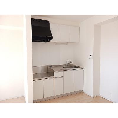 メゾンド　シュシュ　セントラル 203【管理NO：1-023803001-02030】 ★家具家電は申し込み後に搬入します★の物件写真3