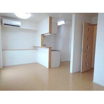 ヴィラ　グリチーネⅠ 202【管理NO：1-017287701-02020】 ★家具家電は申し込み後に搬入します★ ★2026年10月中旬入居可能★の物件写真2