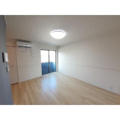 アプリコットⅢ 102【管理NO：1-027495301-01020】 ★家具家電は申し込み後に搬入します★ ★2026年10月中旬入居可能★の物件写真2