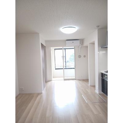 ルピエ宮前 102【管理NO：1-027650001-01020】 ★家具家電は申し込み後に搬入します★の物件写真2