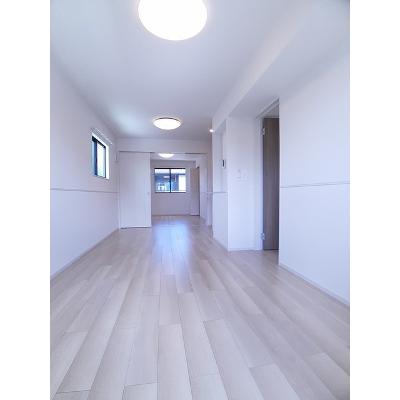 マ・メゾンⅠ 201【管理NO：1-026979601-02010】 ★家具家電は申し込み後に搬入します★ ★2026年10月中旬入居可能★の物件写真2
