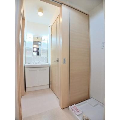 ランプロン　アヤ　Ⅰ 103【管理NO：1-018944301-01030】 ★家具家電は申し込み後に搬入します★の物件写真6