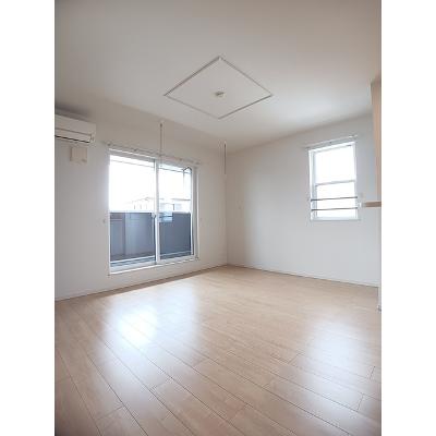 クレバーハウスⅡ 201【管理NO：1-023825501-02010】 ★家具家電は申し込み後に搬入します★の物件写真2