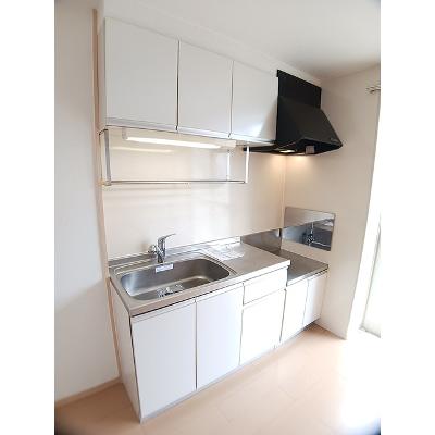 ビューベルハイツ 102【管理NO：1-005109601-01020】 ★家具家電は申し込み後に搬入します★の物件写真3