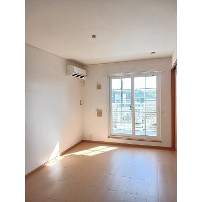 プロヴァンス　Ａ 201【管理NO：1-014914201-02010】 ★家具家電は申し込み後に搬入します★の物件写真2