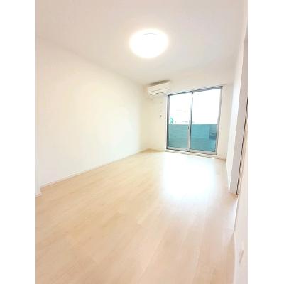 クレシェンド　ラブ　Ⅲ 103【管理NO：1-025516803-01030】 ★家具家電は申し込み後に搬入します★ ★2026年10月中旬入居可能★の物件写真2