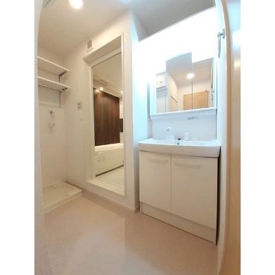 クレシェンド　ラブ　Ⅲ 103【管理NO：1-025516803-01030】 ★家具家電は申し込み後に搬入します★ ★2026年10月中旬入居可能★の物件写真6